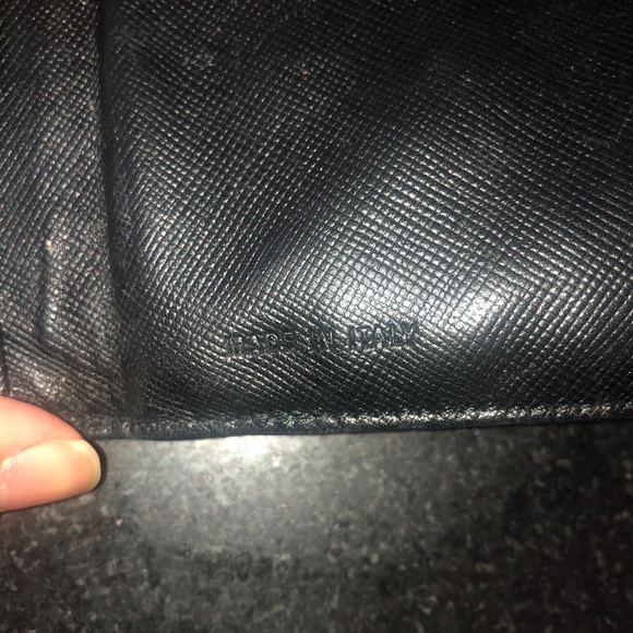 Prada authentic vintage wallet - Picture 5 of 7